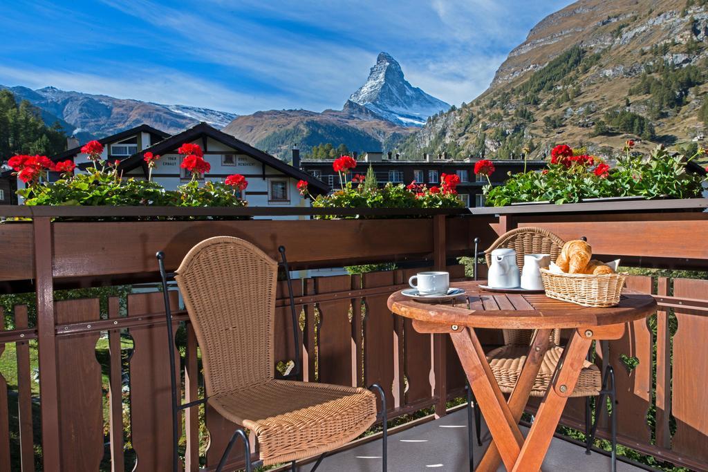 Hotel Dufour Chalet - Adults Only Zermatt Eksteriør billede
